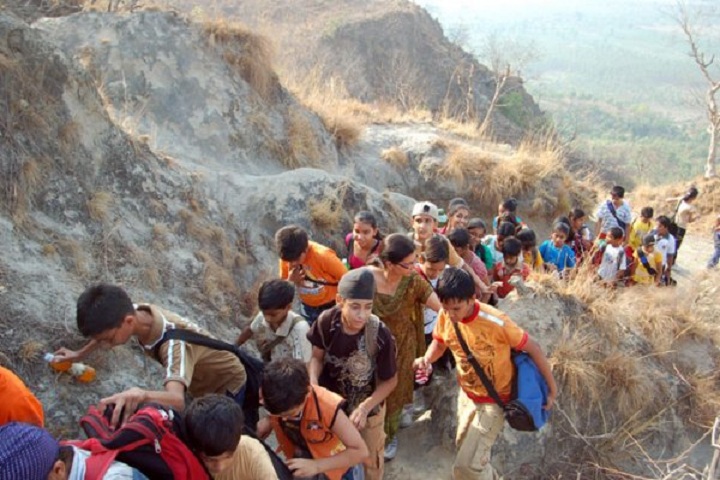 Mukand Lal Public School-Picnic