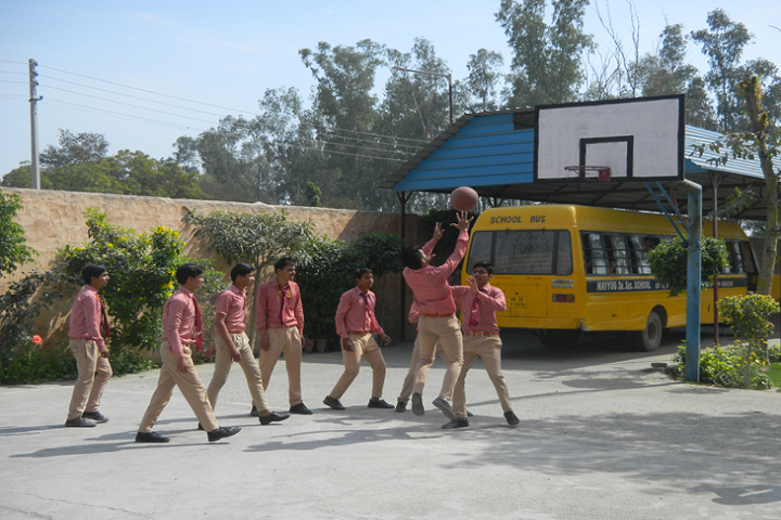 Navyug Senior Secondary School-Badminton