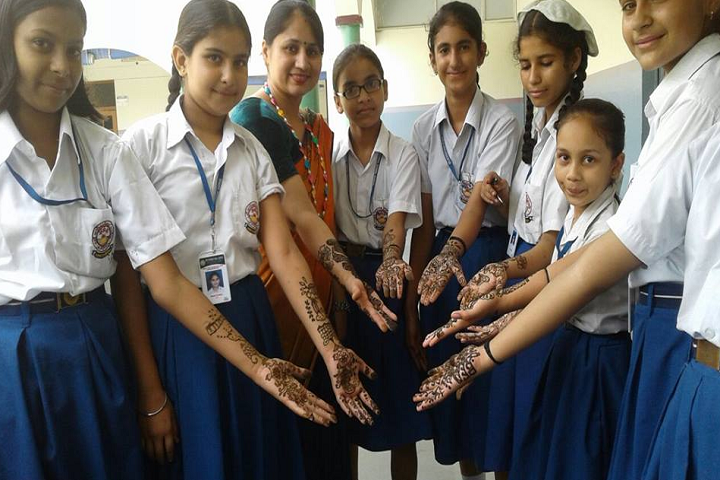OPS International School-Mehendi Competition
