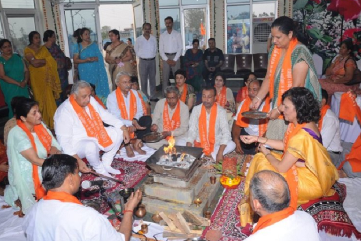 OS DAV Public School-Pooja Time