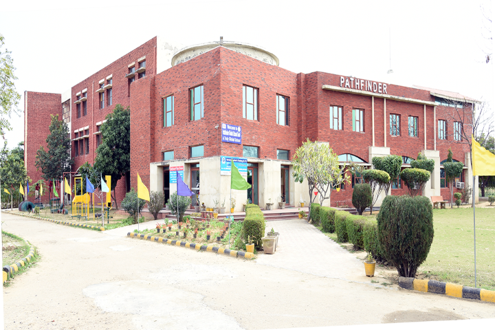 Pathfinder Global School-Building