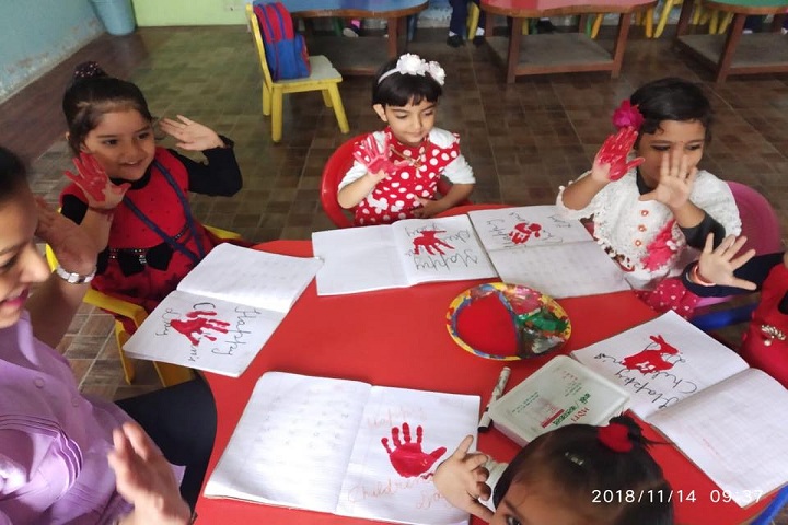 Pratap Public School-Arts Class