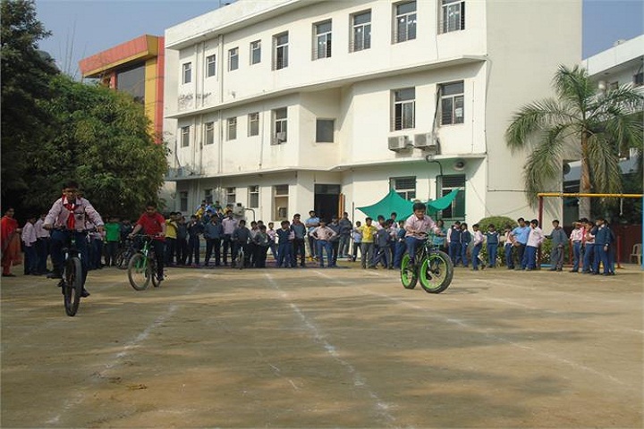 Rabindranath World School-Cycle Race