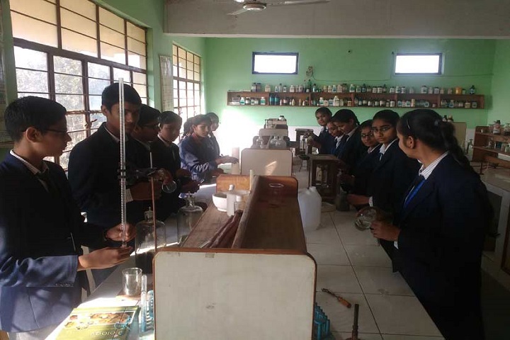 Rao Khem Chand Vidya Vihar Senior Secondary School-Chemistry Lab