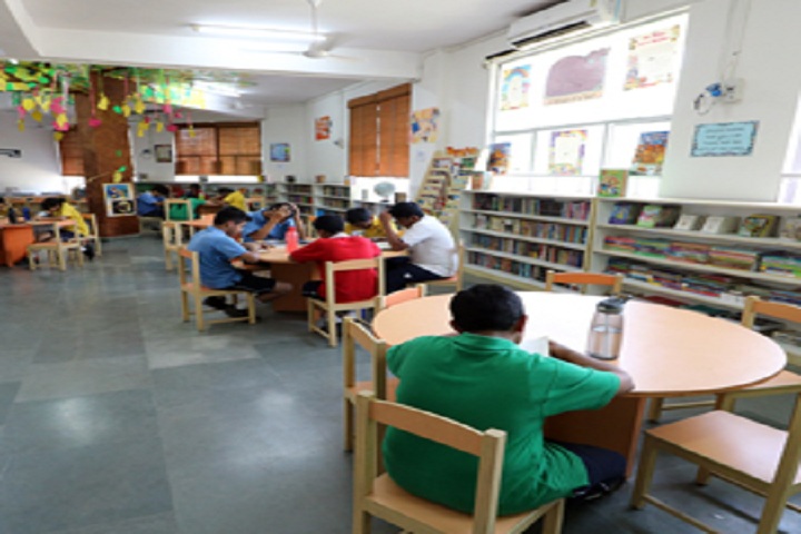 Ridge Valley School-Library