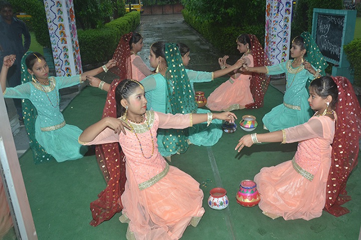 Rishikul Senior Secondary School-Group Dance