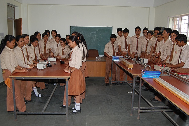Rishikul Senior Secondary School-Laboratory