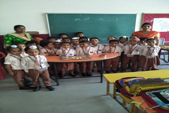 Royal Public School-Classroom