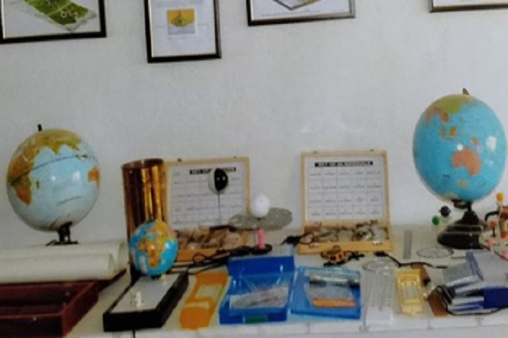 Royal Public Senior Secondary School-Social Science lab