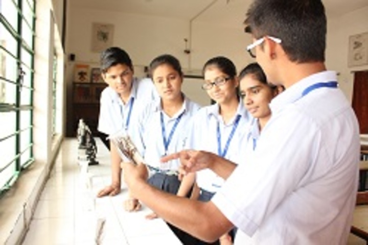 S D Adarsh Vidyalaya-Biology Lab