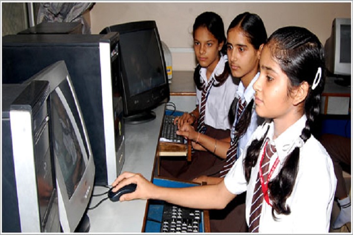 S D Public School-Computer Lab