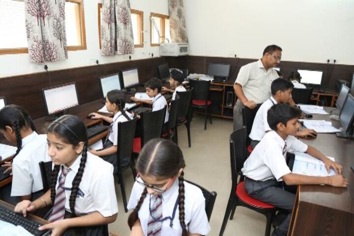 S D Public School-Computer Lab