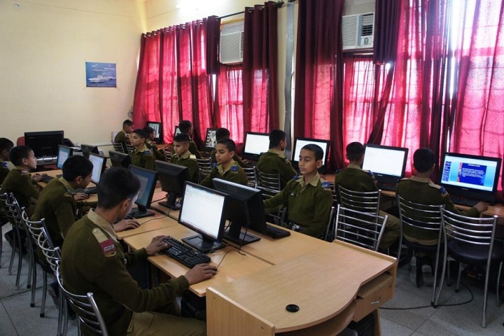 Sainik School-Computer Lab