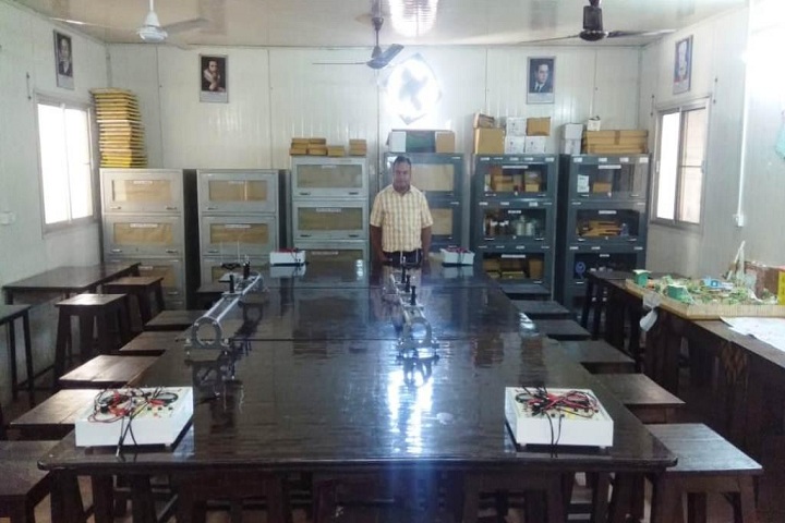 Sainik School-Physics Lab