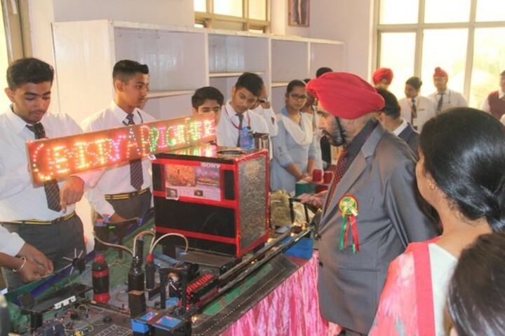 Sant Nischal Singh Public School-Science Exhibition