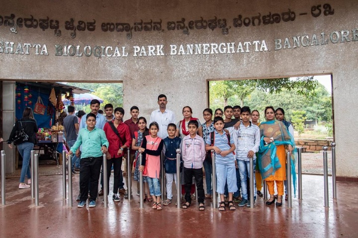 Saraswati Vidya Vihar Senior Secondary School-Visit To Zoo