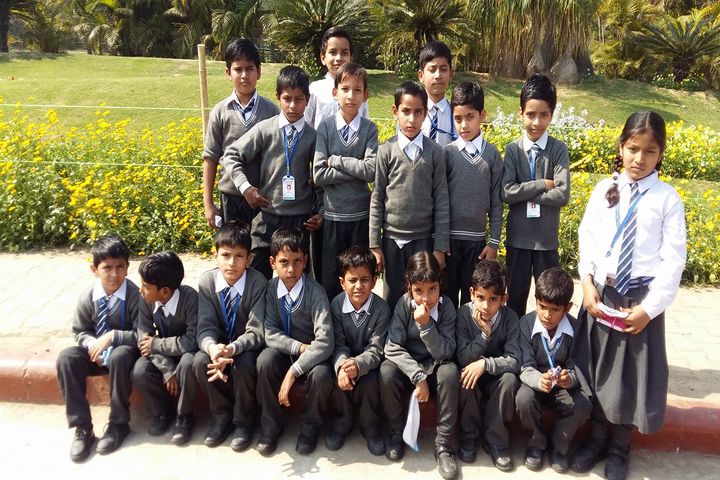 Satyam Modern Public School-Students