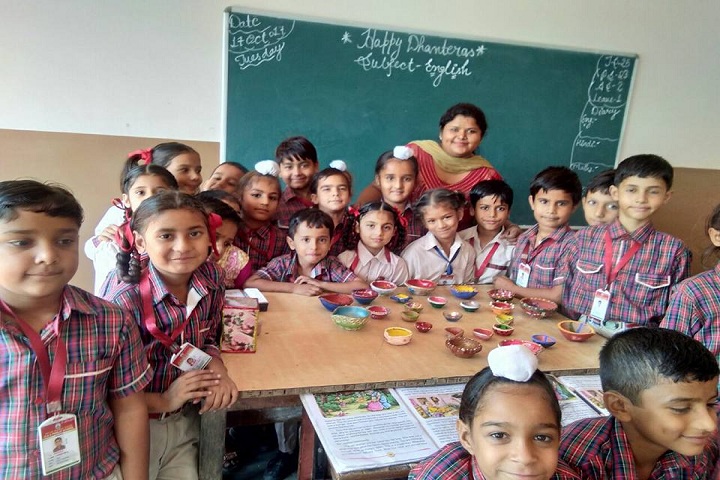 Seth Ramji Dass D A V Centenary Public School-Art and Craft
