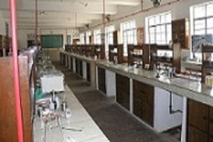 Shree Tyagi Modern Public School-Chemistry Lab