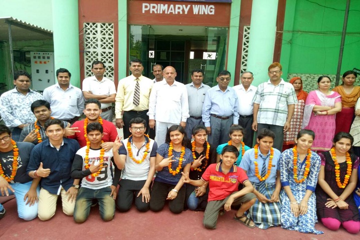 Shree Tyagi Modern Public School-Faculty and Students