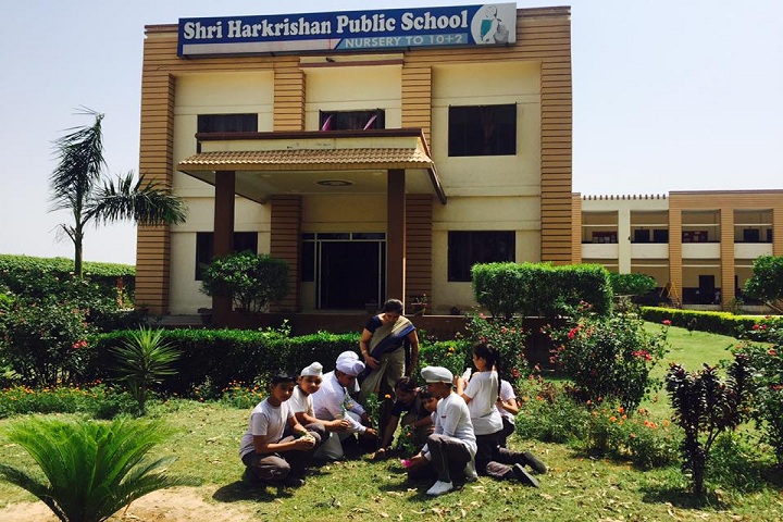 Shri Harkrishan Public School-School Building