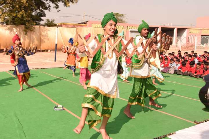 Shri Krishna Parnami Public School-Dance