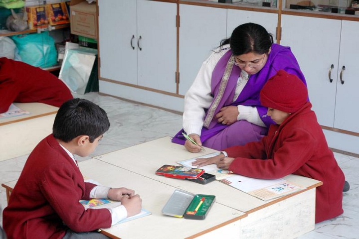 Shri Rama Bharti High School-Art and Craft