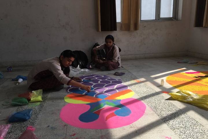 SJS International School-Rangoli Competition