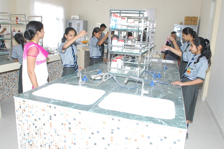 Smriti Public School-Chemistry Lab