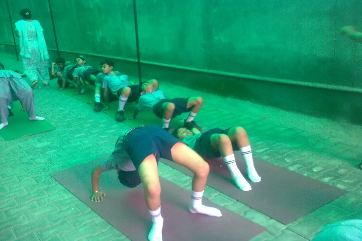 Spring Fields Public School-Yoga