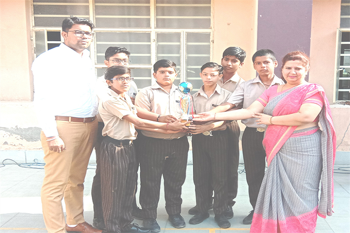 The Golden Era Public School-Prize
