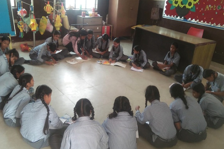 V M Senior Secondary School-Art