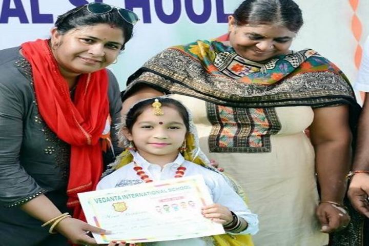 Vedanta International School-Independance Day