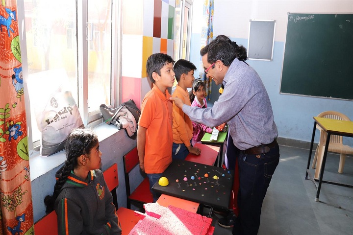 Vidyantriksh Senior Secondary School-Classroom