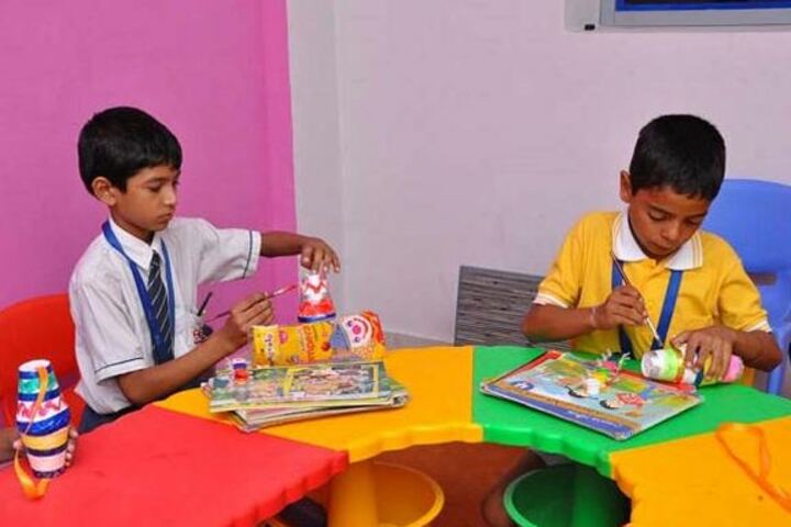 ZAD Global School-Arts and Crafts