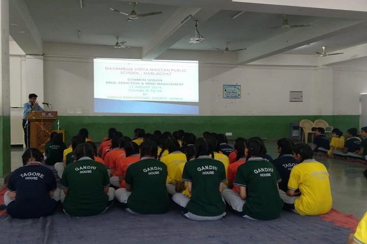 DAV Ambuja Vidya Niketan Public School-Class