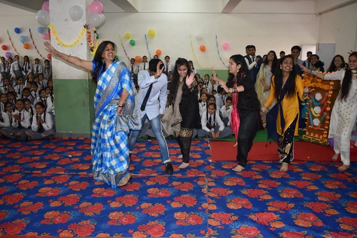 DAV Ambuja Vidya Niketan Public School-Dance