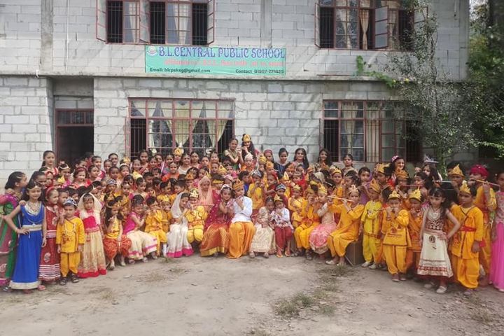 B L Central Public School-Group Photo