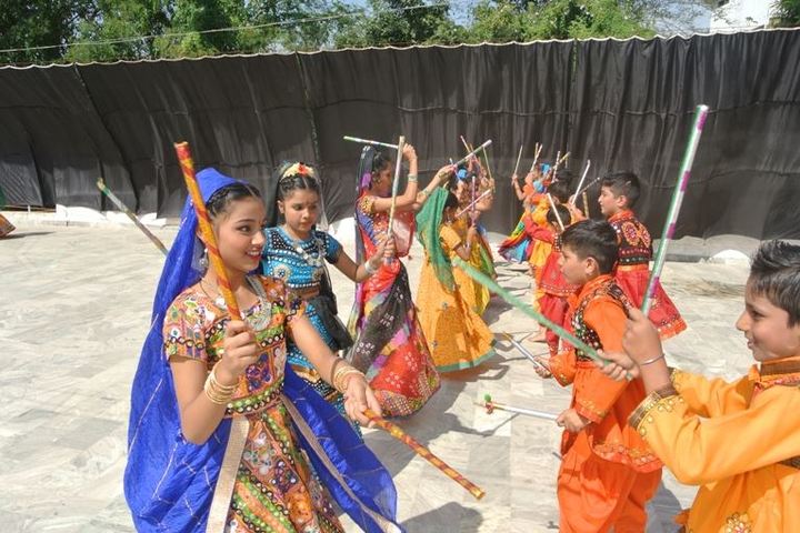 Comet Mensa Public School-Navrathri Celebrations