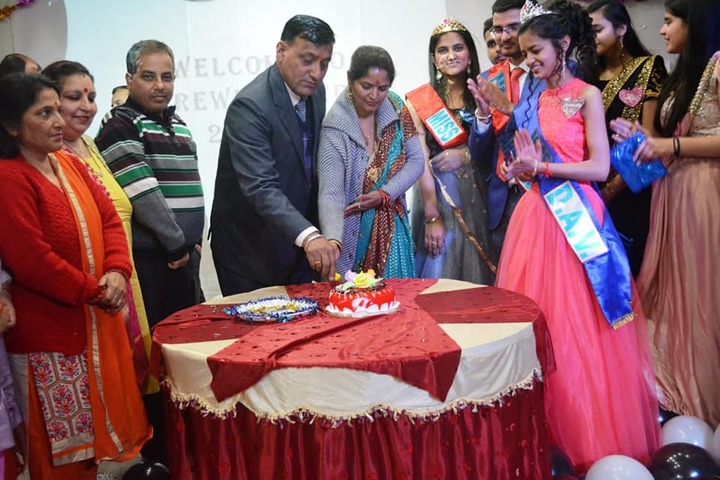 D A V Public Senior Secondary School-Birthday Celebrations