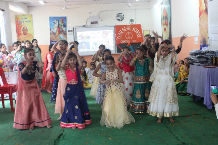 DAV Public School-Dance