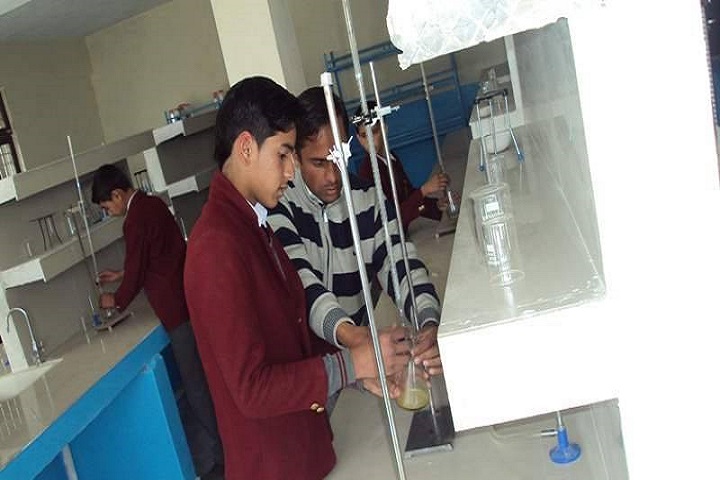 Dav Senior Secondary Public School-Chemistry-Lab