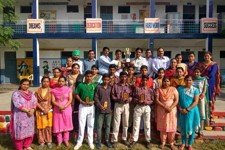 DAV Public School-Awards