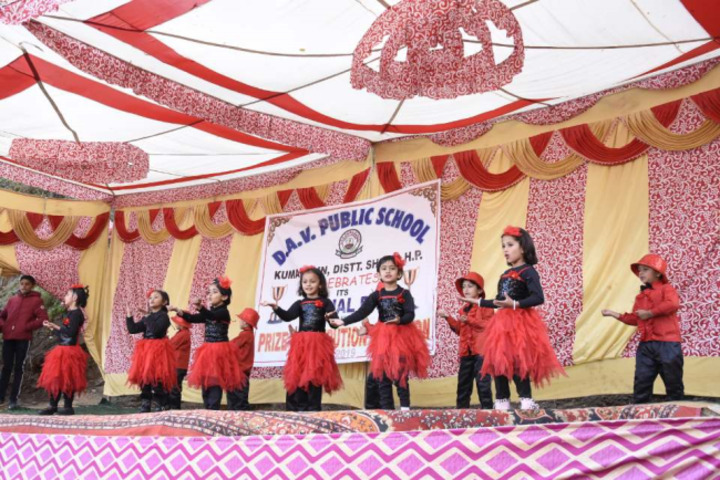 DAV Public School-Dance