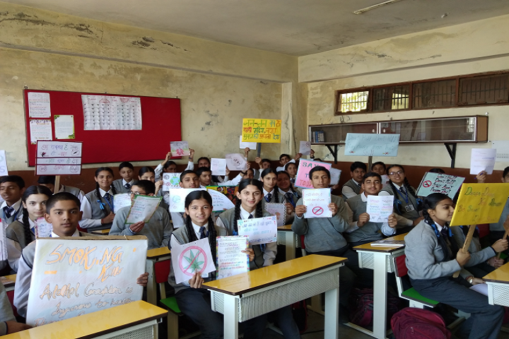 DAV Public School-Drawing room