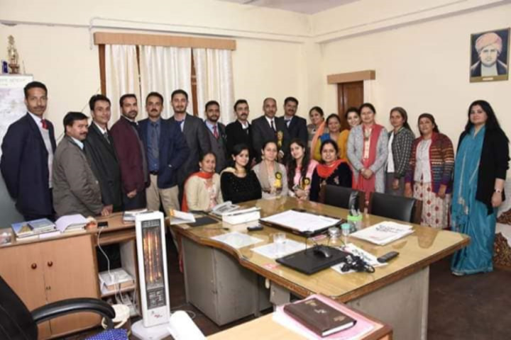 DAV Public School-Teachers