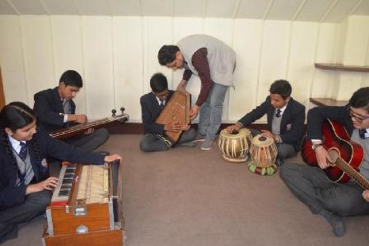 Dayanand Public School-Music-Room