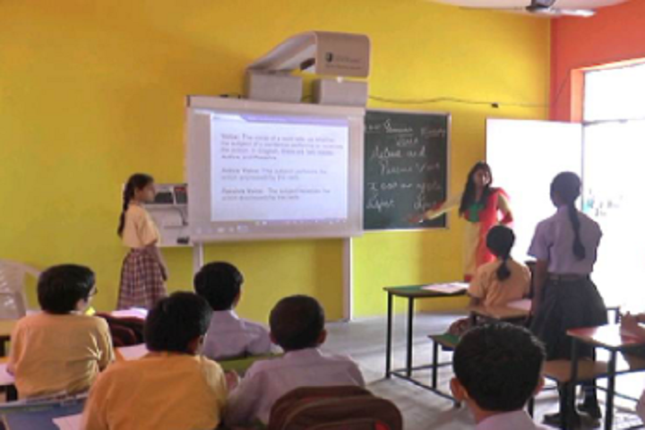 Divine Wisdom School-Class