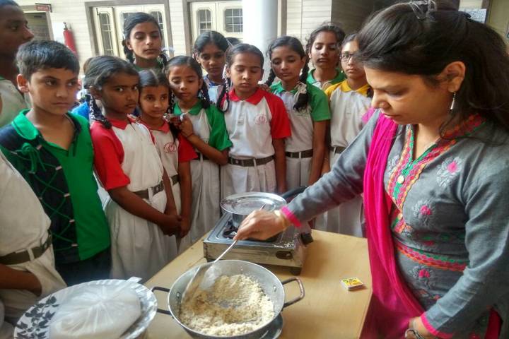 Golden Valley Public School-Cooking Activity