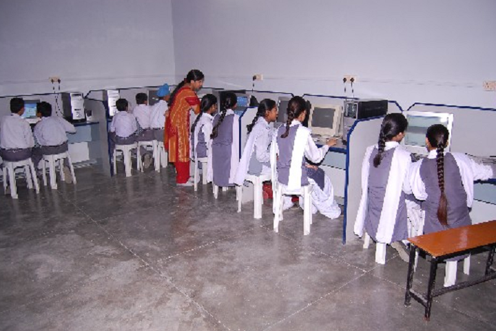 Guru Nanak Mission Public School-Computer-Lab